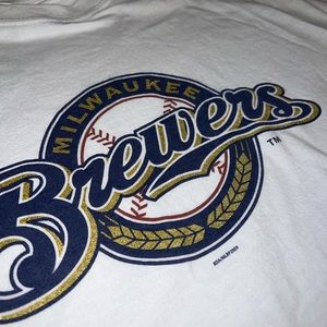 Vintage Milwaukee Brewers Logo 2009 Graphic White T shirt